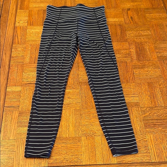 Athleta Navy  and White striped Leggings with High Waist size XS - Picture 1 of 4